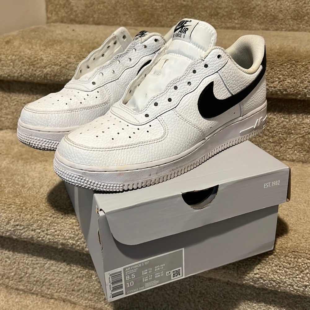 Nike Air Force 1 white mens sneaker
